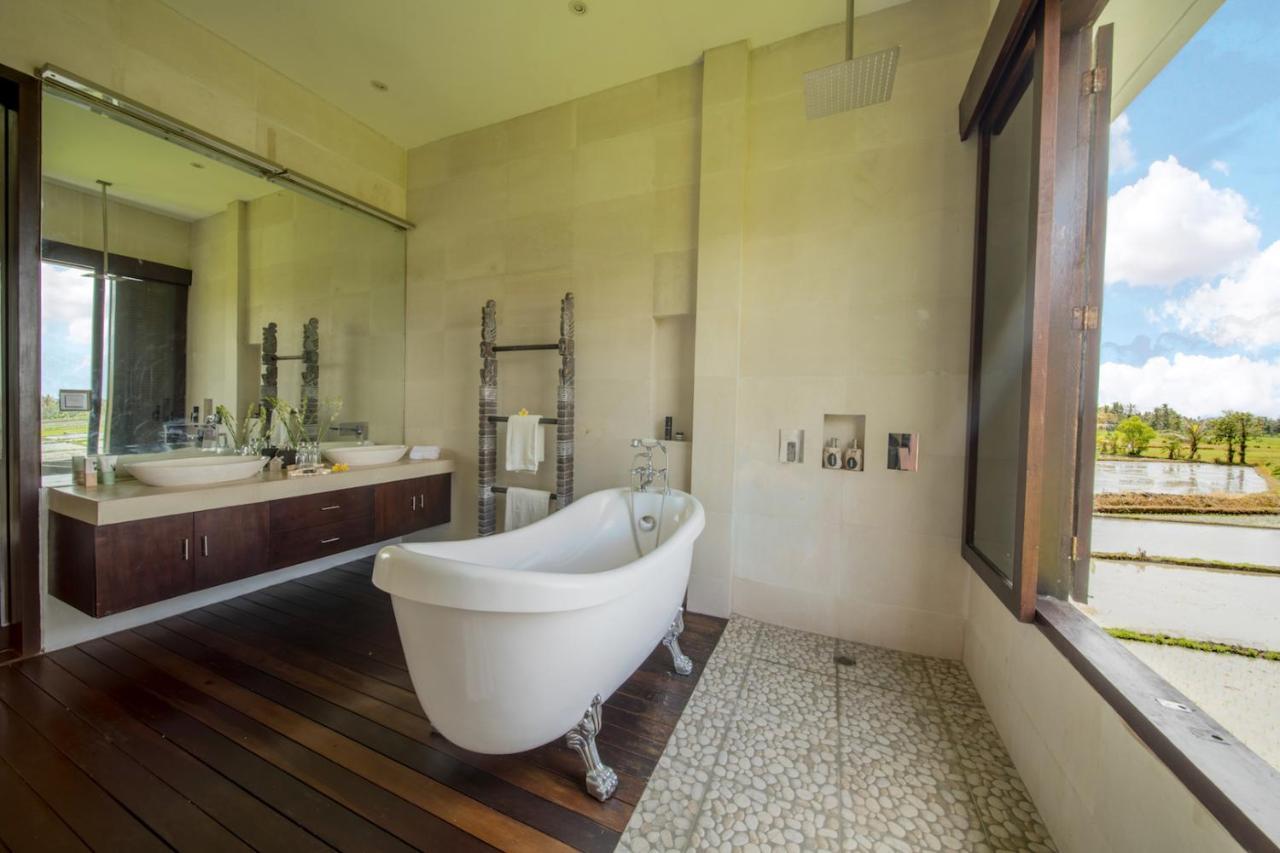 Luxenomads Tanah Lot Oceanview Escape Villa ตาบานัน ภายนอก รูปภาพ